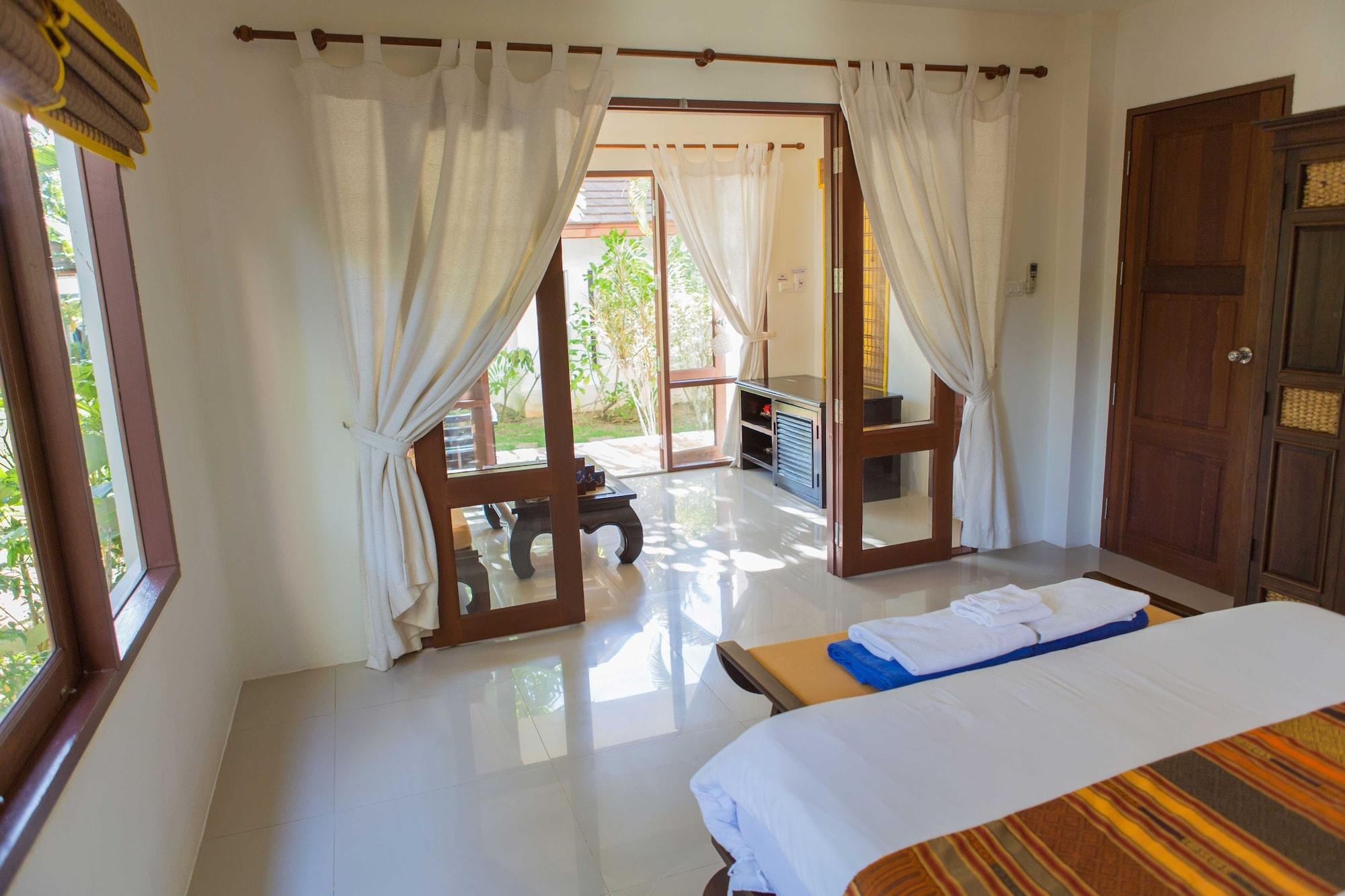 Easy Time Resort Laem Sai Beach Экстерьер фото