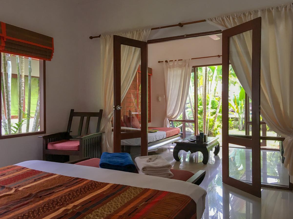 Easy Time Resort Laem Sai Beach Экстерьер фото
